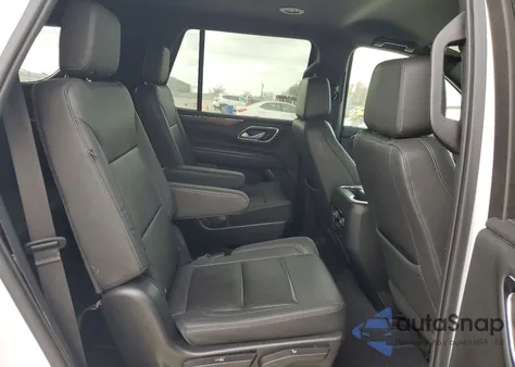 2022 Chevrolet Tahoe C1500 Lt z USA, uszkodzony, nr VIN 1GNSCNKD3NR323725